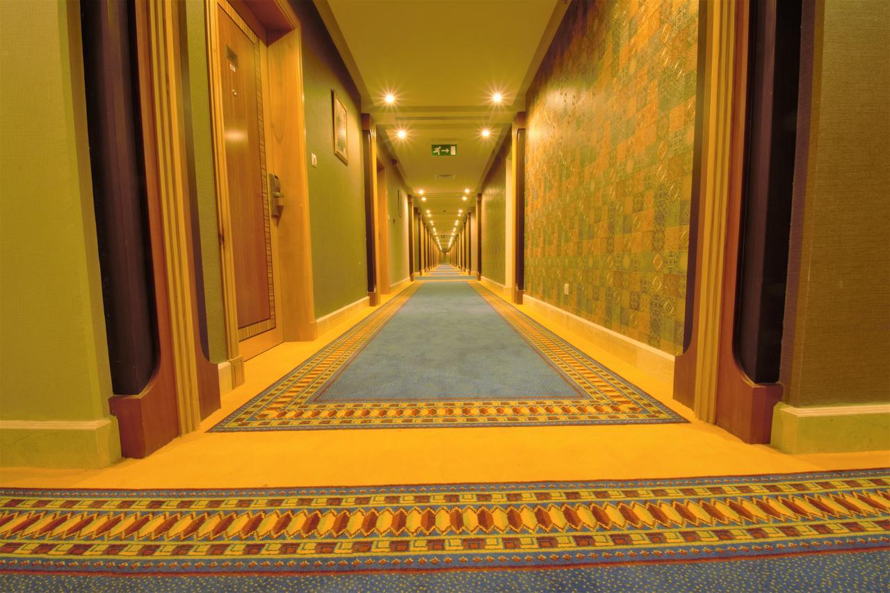 โรงแรมเรด คาสเซิล ชาร์จาห์ ภายนอก รูปภาพ